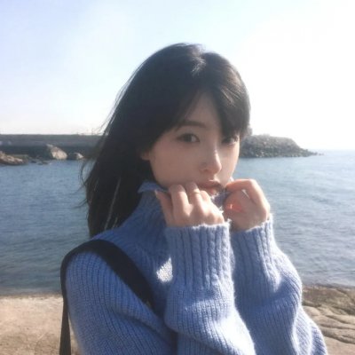 妮娜的一切 海报